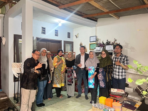 Kunjungan di “Batik Rinzregol” Kota Malang